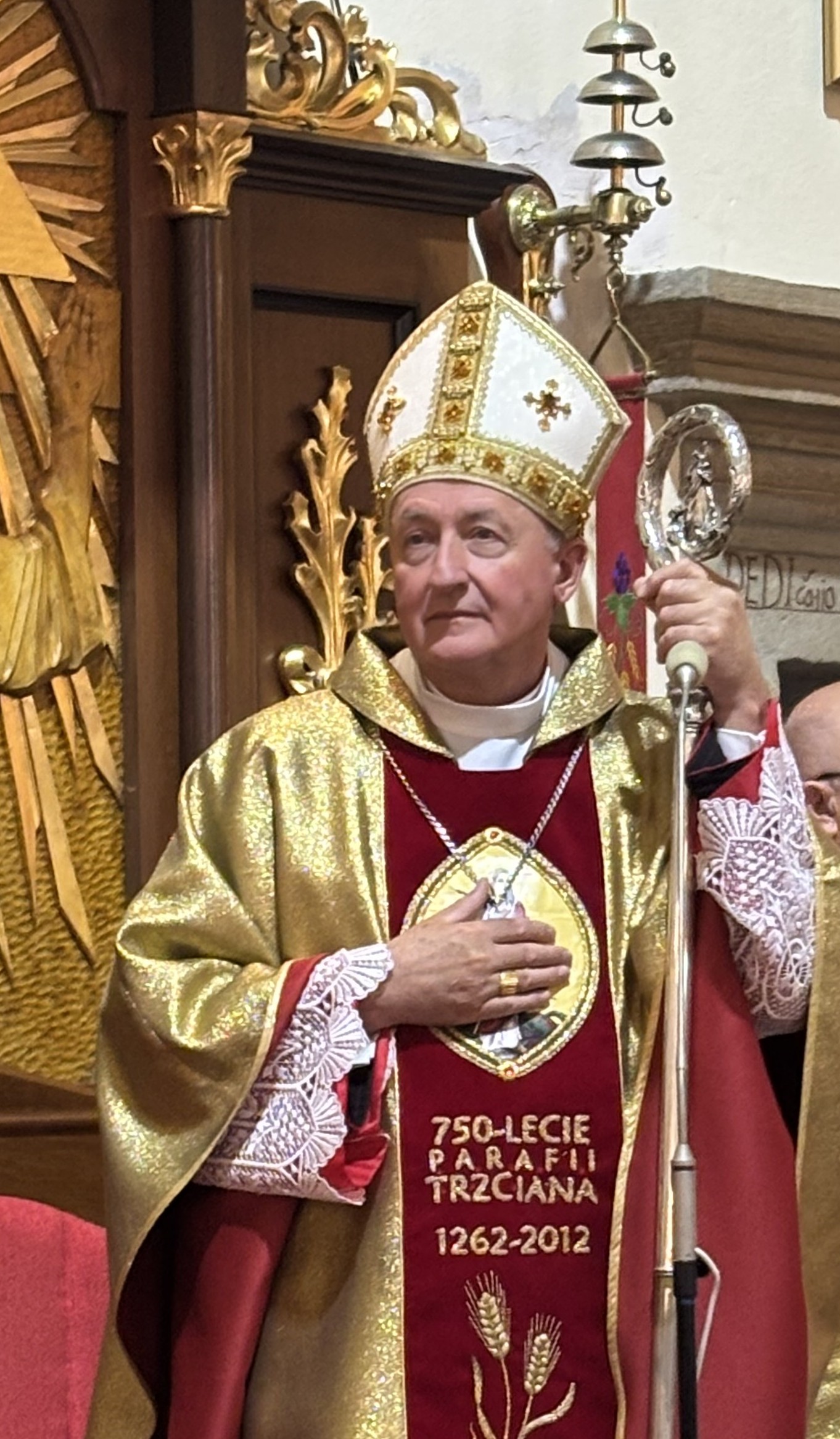 Komunikat Biskupa Tarnowskiego zapraszający do czuwań modlitewnych w intencji powołań